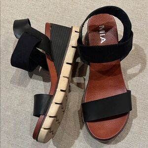 MIA Black and Brown Women's Sandals